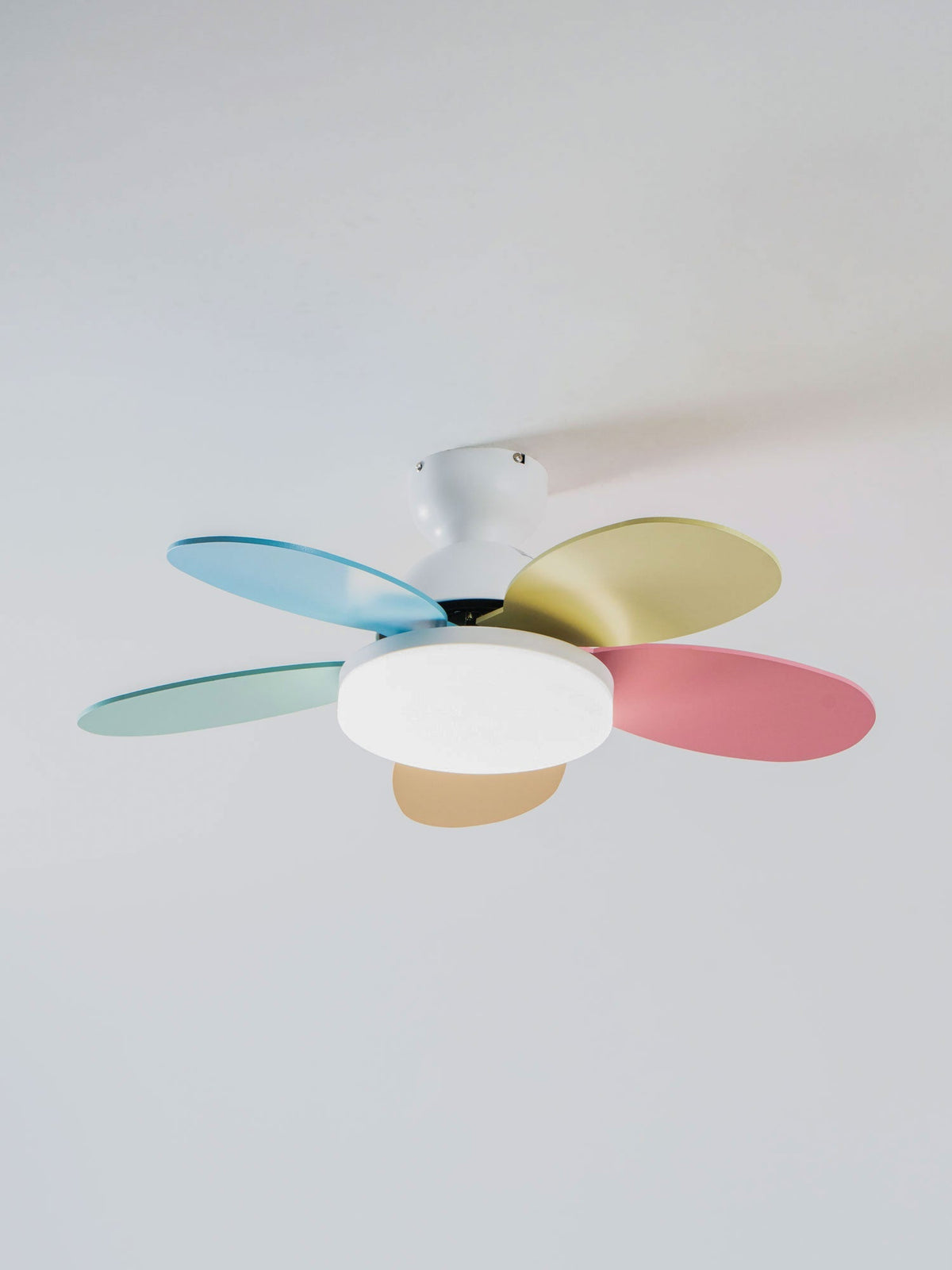 Indoor Ceiling Fan with LED Light 35 in Wood Blade Curved Design 6-Speed Remote Control DC Motor for Living Room Bedroom Dining Room Grey Gr