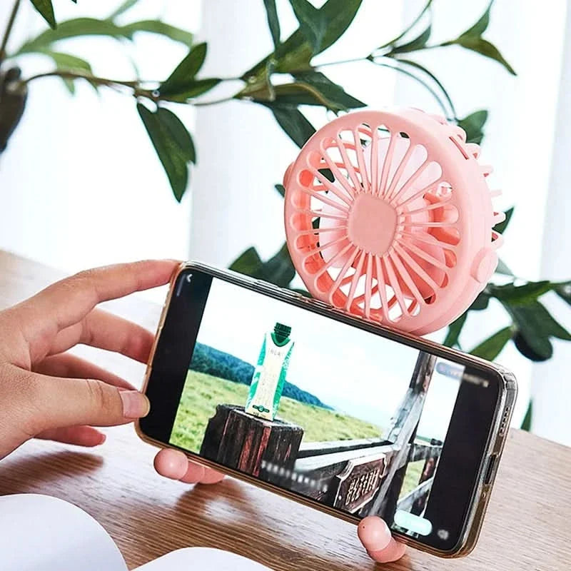 COOLCLIP – Portable clip-on USB rechargeable fan with 3-speed airflow for stroller use