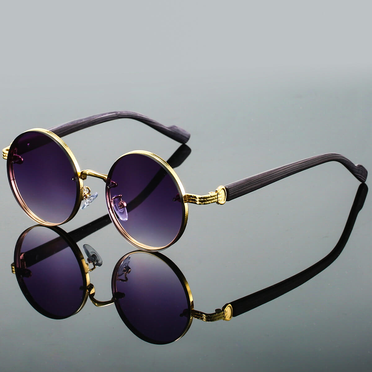 Round Vintage Sunglasses UV400 Protection Lightweight Metal Frame Gradient Lenses Retro Circle Shades for Women Men Festival Beach