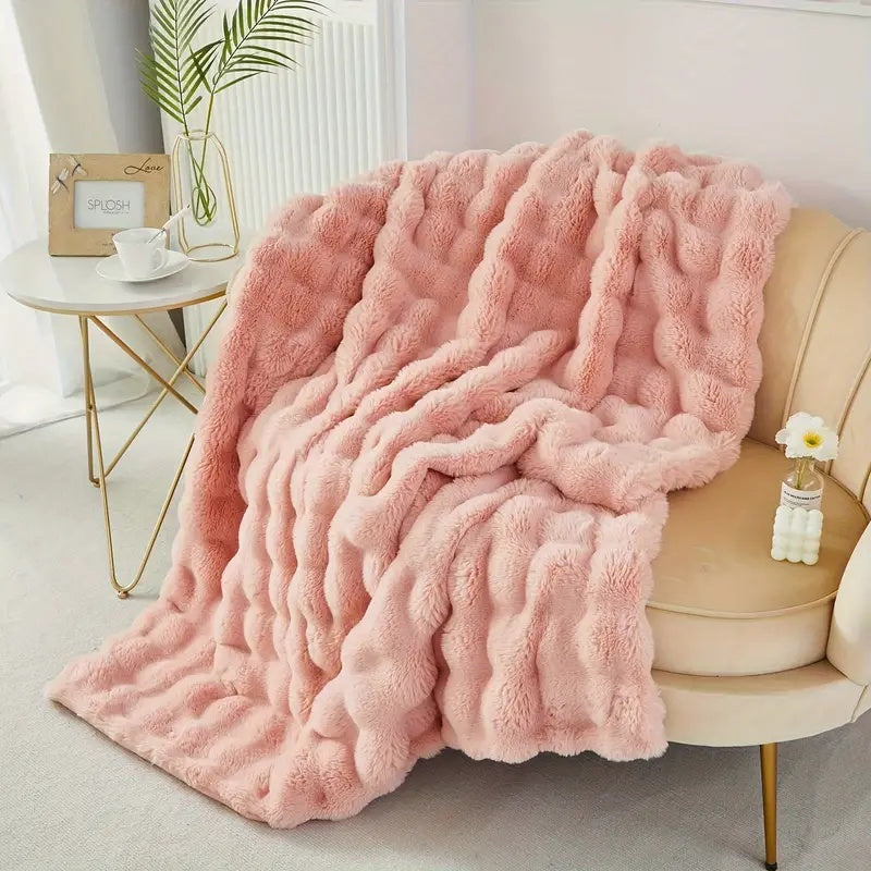 Plush Faux Rabbit Fur Throw Blanket – Double-Layered, Ultra-Soft & Lightweight for Couch, Bed & Travel