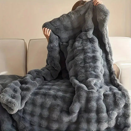 Plush Faux Rabbit Fur Throw Blanket – Double-Layered, Ultra-Soft & Lightweight for Couch, Bed & Travel