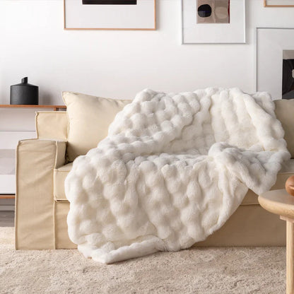 Plush Faux Rabbit Fur Throw Blanket – Double-Layered, Ultra-Soft & Lightweight for Couch, Bed & Travel