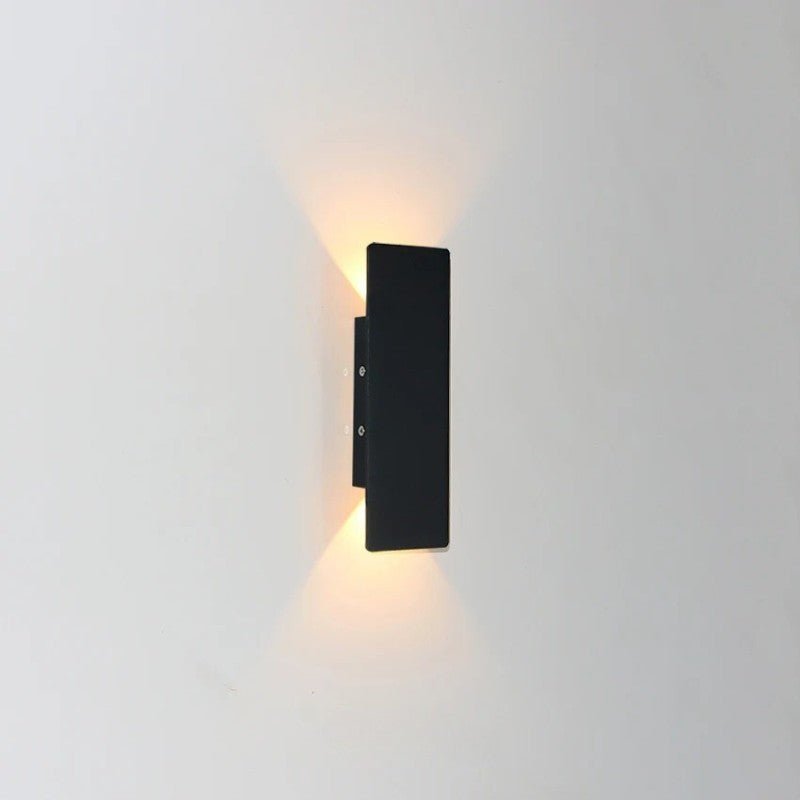 RainGuard | Apliques de pared para exteriores con durabilidad para todo clima | Diseño moderno para una iluminación confiable
