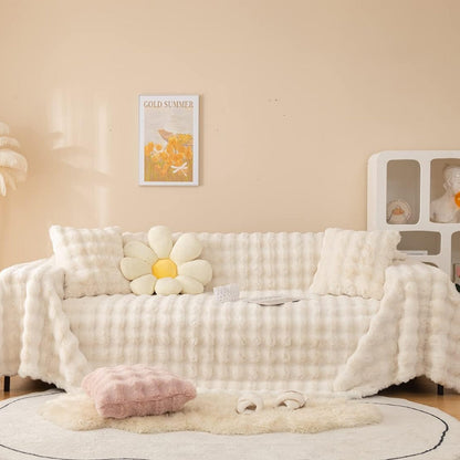 Ravine Faux Fur Blanket - Soft Touch, Modern Design