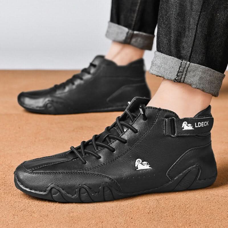 Leather Waterproof Sneakers for Men & Women – Breathable Non-Slip Walking Shoes with Cushioned Support for Daily Commuting & Travel