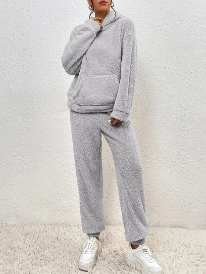 Hooded Teddy Fleece Loungewear Set for Women – Two-Piece Oversized Sweatsuit with Pocket – Cozy Winter Homewear Outfit