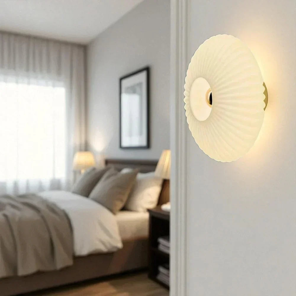 Textured Glass Sconce Fixture Warm Glow Indoor Accent Light Shell Shape for Entryway Bedroom Hallway Contemporary Boho Art Deco Style