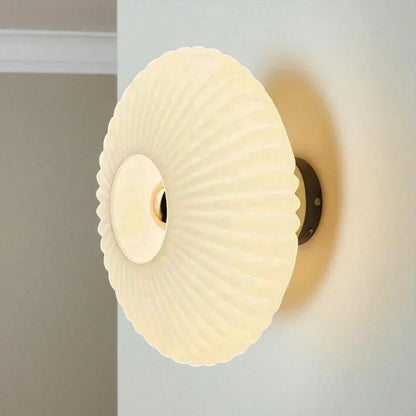 Textured Glass Sconce Fixture Warm Glow Indoor Accent Light Shell Shape for Entryway Bedroom Hallway Contemporary Boho Art Deco Style