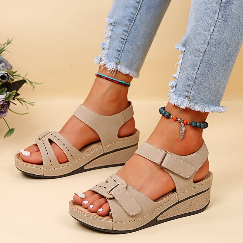 Women's Arch Support Sandals with Adjustable Hook & Loop Straps – Cushioned Footbed, Anti-Slip Sole for All-Day Comfort, Summer Walking