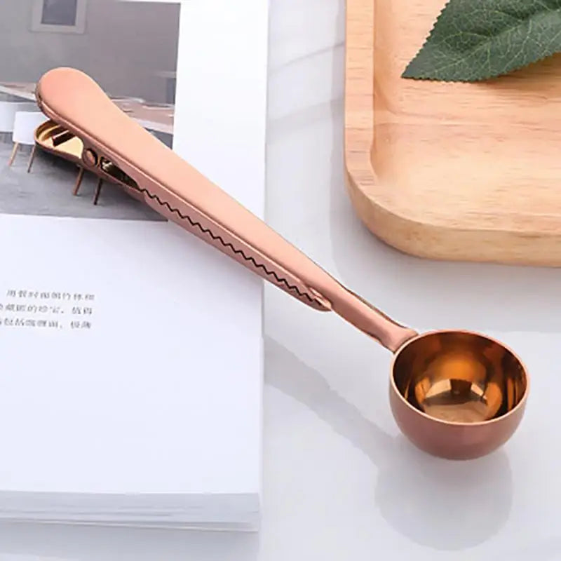 Stainless Steel Measuring Scoop with Bag Sealing Clip for Coffee Beans Tea Leaves Kitchen Storage Organization Silver Gold Black Rose Gold