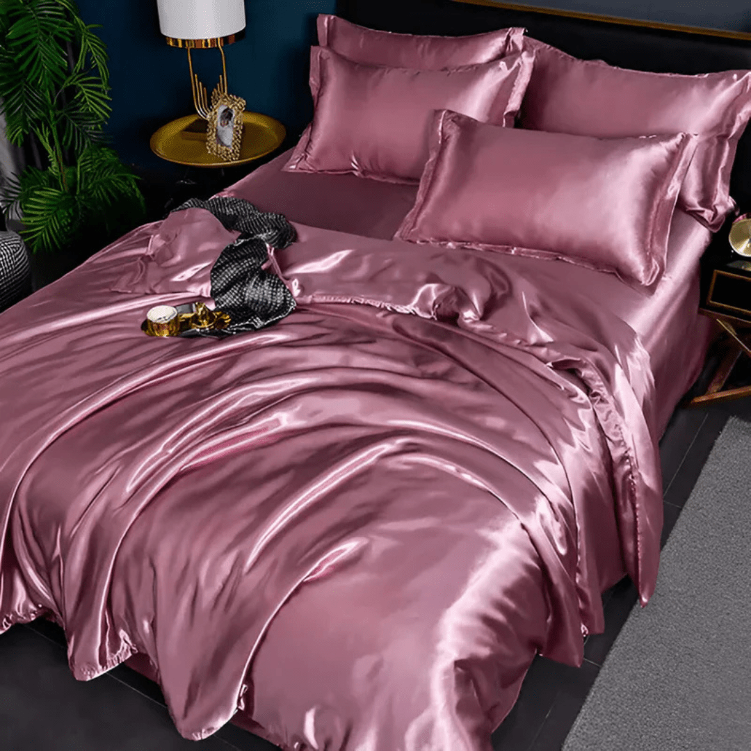 Queen Bedding Set Polyester Satin-Feel Cover for Year-Round Sleep Comfort Machine Washable Wrinkle-Free