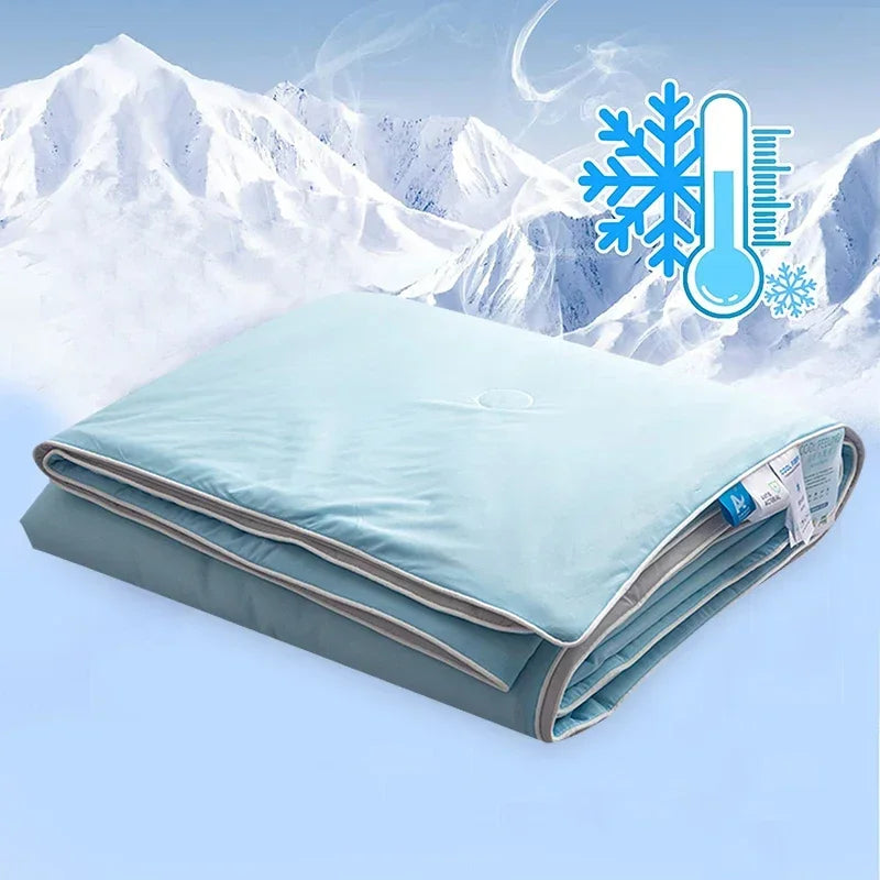 Reversible Lightweight Summer Throw Blanket for Hot Sleepers – Twin/Full Bed Size in Green & Gray – Moisture-Wicking Fiber Technology for Be