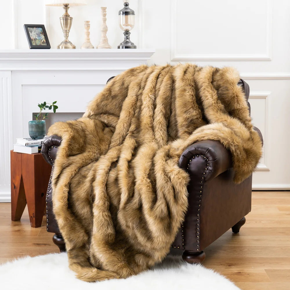 Plush Faux Fur Throw Blanket 80x60 Inches Luxe Textured Oversized Accent for Couch Bed Sofa Chair Living Room Bedroom Decor Soft Warm Machin