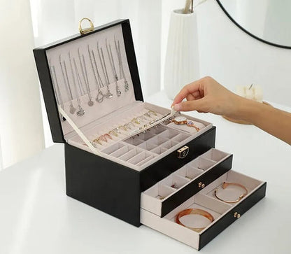 JEWELYN – Elegante organizador de joyas para un almacenamiento con estilo y para viajes