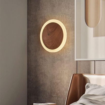 Scandinavian LED Wall Lamp in Wood – Modern Minimalist Design for Elegant Lighting