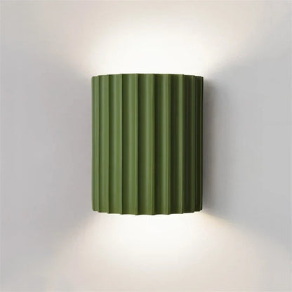 Textured Resin Wall Sconce with Upward & Downward Glow – Modern Ribbed Design for Bedroom, Living Room, Hallway – E27 Socket