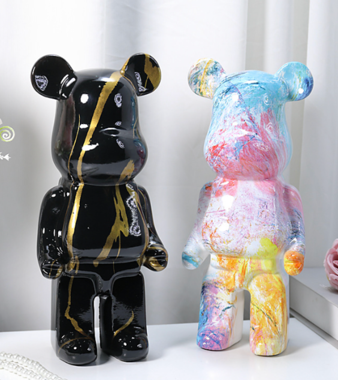Escultura de oso con grafiti: figura decorativa de resina de alta calidad de 10.6 pulgadas para oficina y sala de estar
