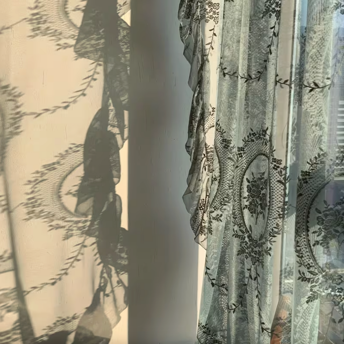 Herbelle™ – Vintage Botanical Embroidered Curtain