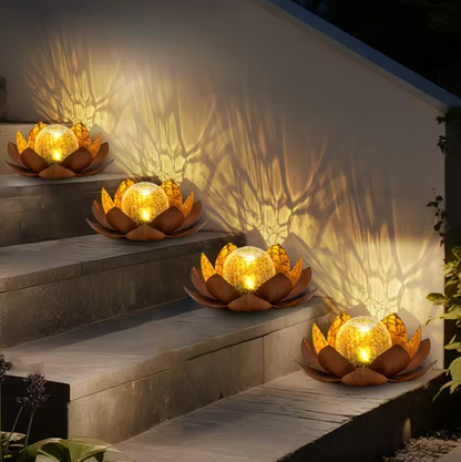 MoonBloom™ – Solar Lotus Light