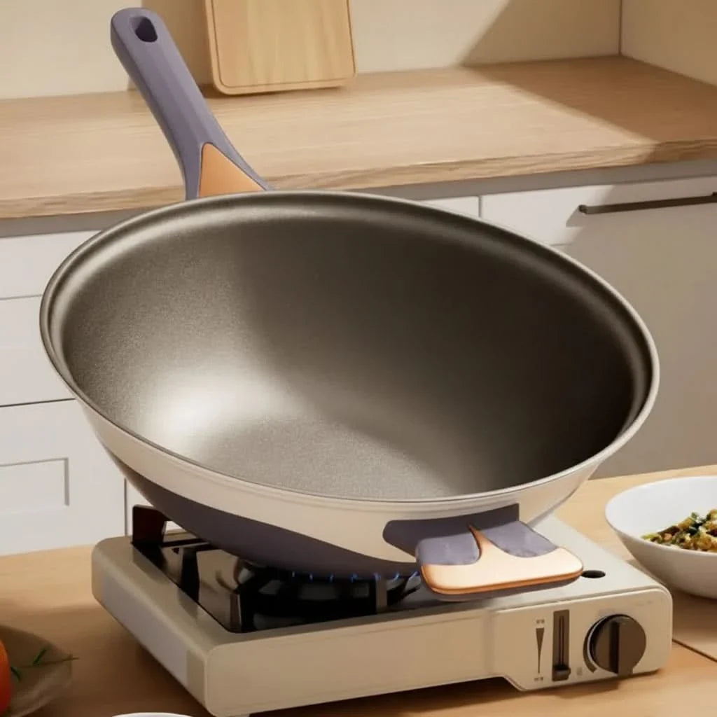 COLORFLOW – Modern Stir Fry Pan with Stylish Dual-Tone Design