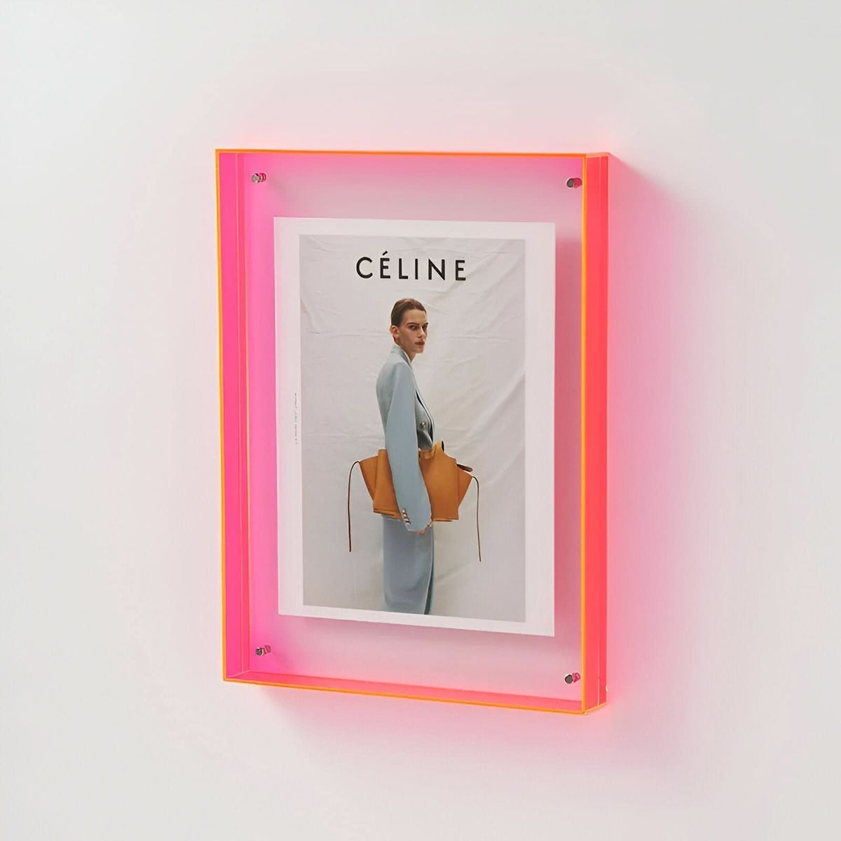 CLEARVUE – Transparent Acrylic Photo Frame Minimalist Design