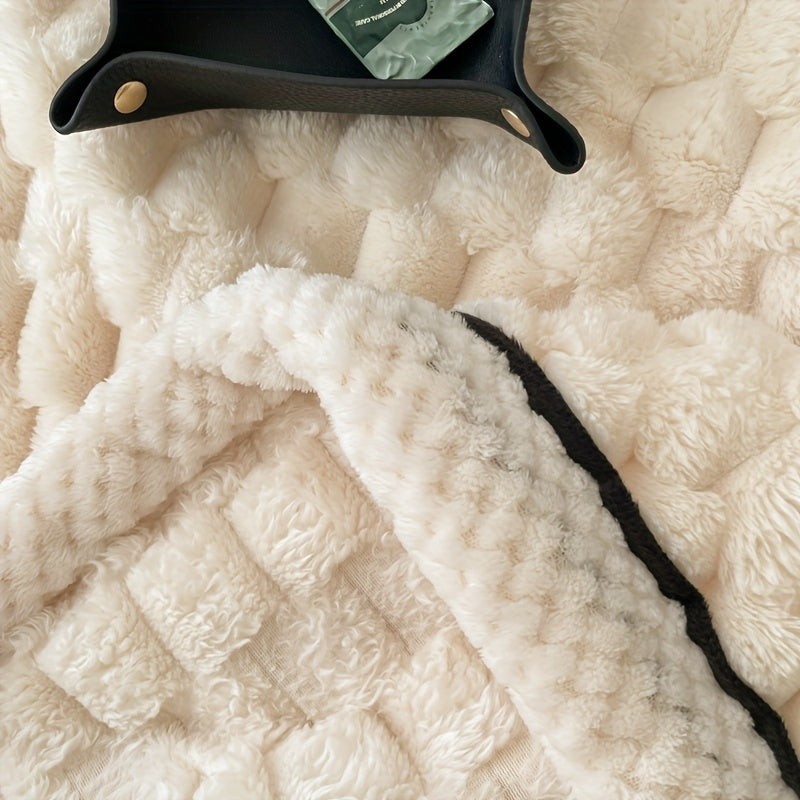 Ultra-Soft Microfiber Blanket with Lightweight Design | Cozy Comfort for All Ages