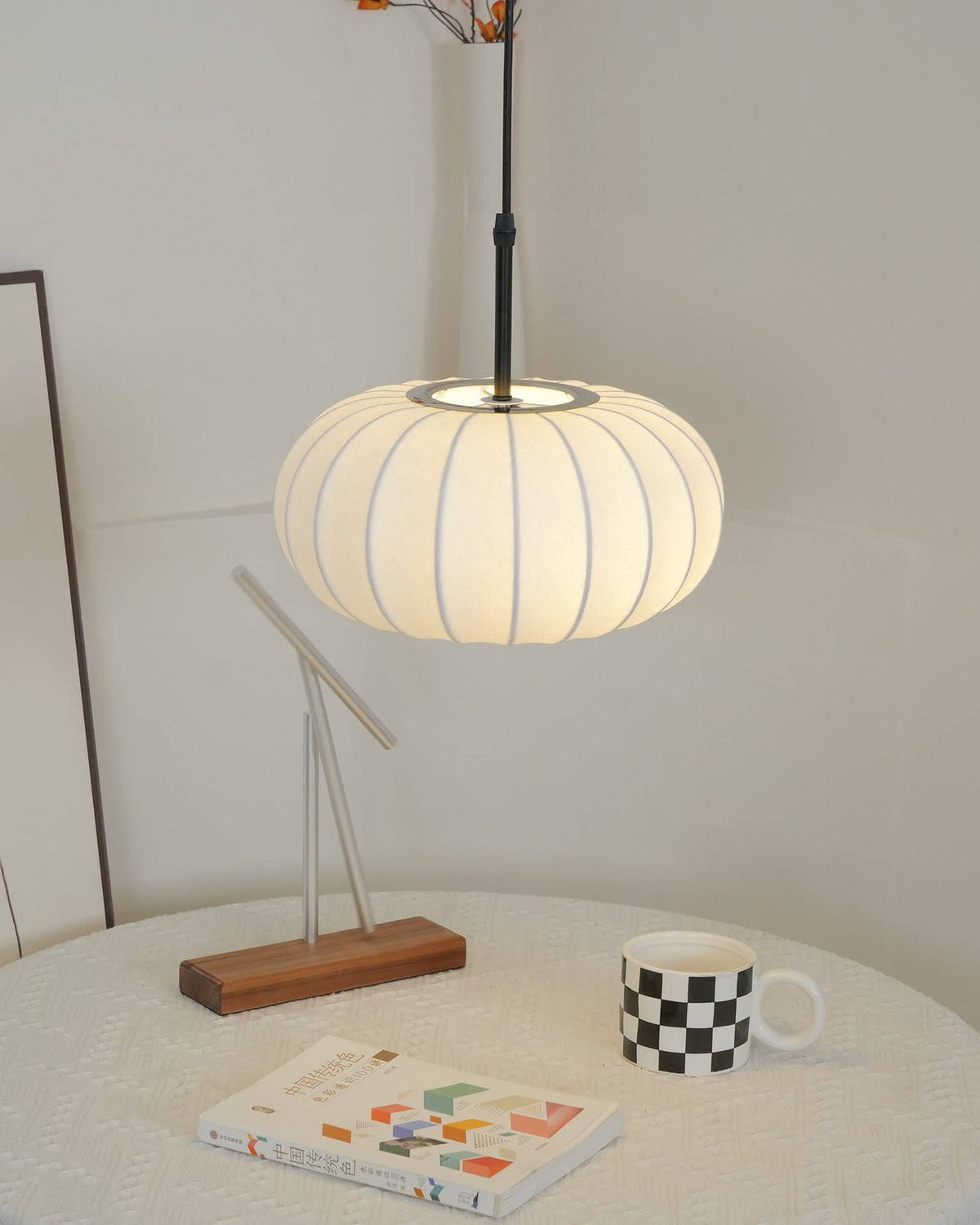 Fabric Drum Shade Hanging Lamp 20-Inch Diameter Height-Adjustable Drop Light for Dining Table Kitchen Counter Island White Black Finish Mode
