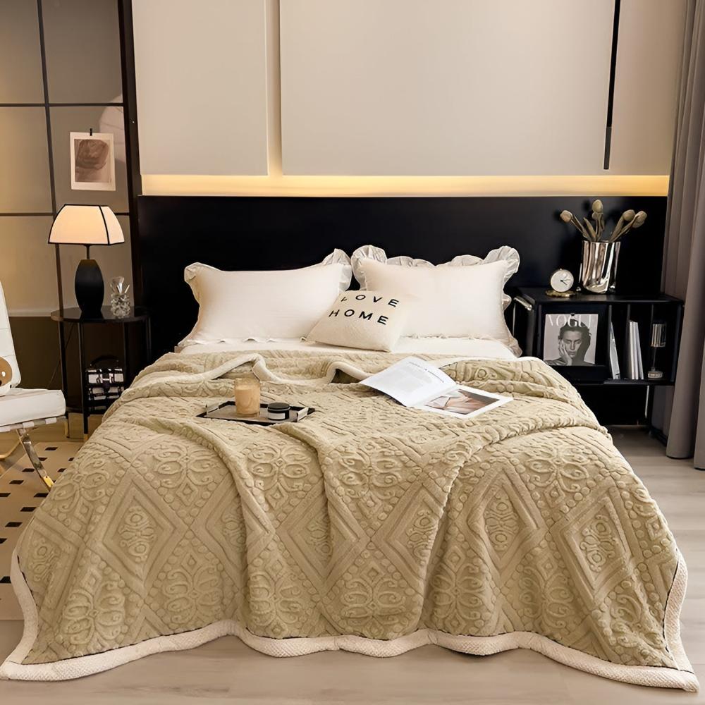 Vesper Velvet Blanket - Plush Sherpa Backing, Year-Round Comfort