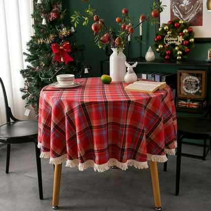 Vesper Round Tablecloth - Microfiber Blend, Holiday Plaid with Tasselled Edges