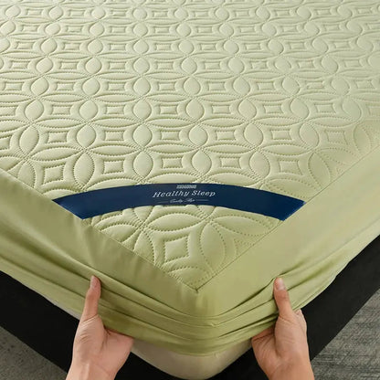 Ortekor Waterproof Mattress Protector with Deep Pocket Design | Comfortable Bed Cover for Queen Mattresses
