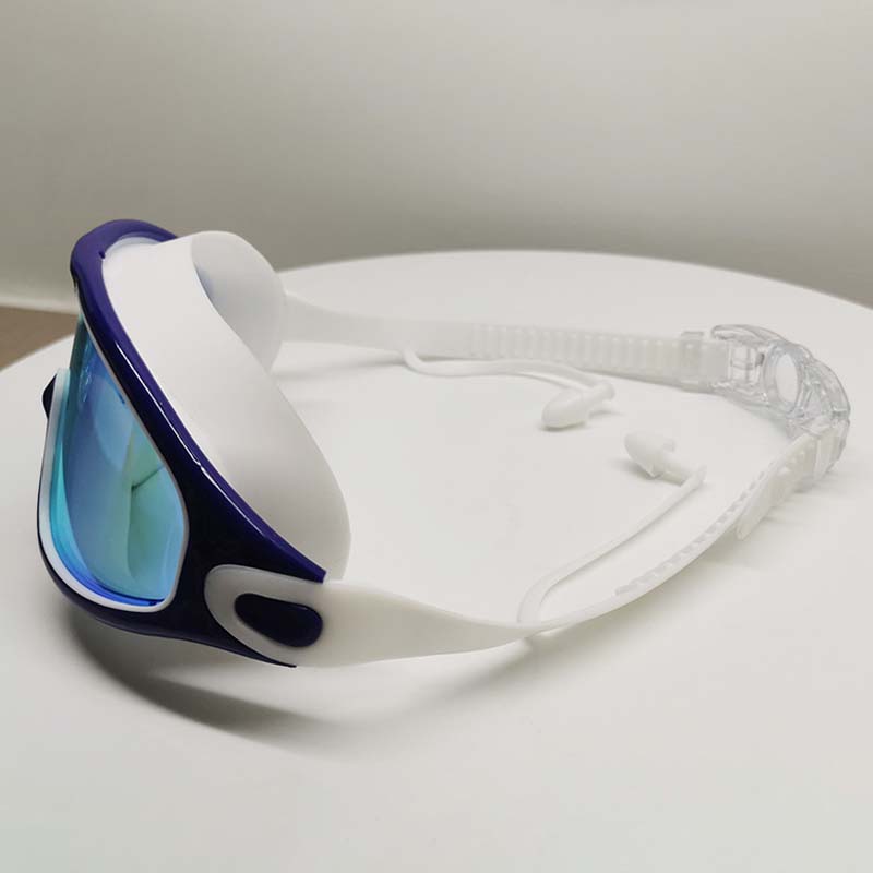 Wearclo | Gafas de natación antivaho de visión amplia con ajuste cómodo | Diseño elegante para una mayor visibilidad