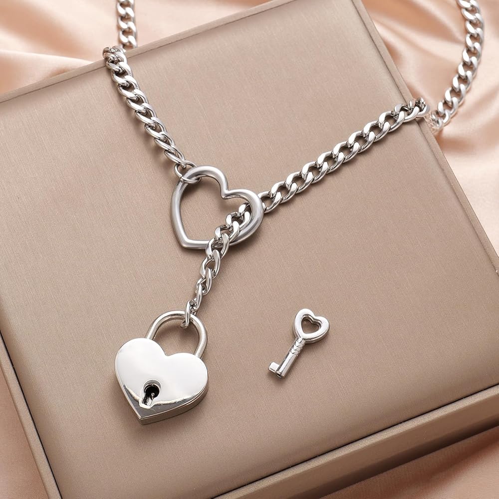 Stainless Steel Heart Pendant Necklace Cuban Link Chain Unisex Jewelry Silver Gold Black for Men Women Everyday Wear