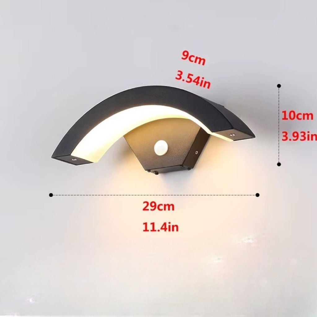 Outdoor Motion Sensor Wall Sconce – Weatherproof LED Security Light with Curved Aluminum Design for Patio, Entryway & Garden Path Lighting