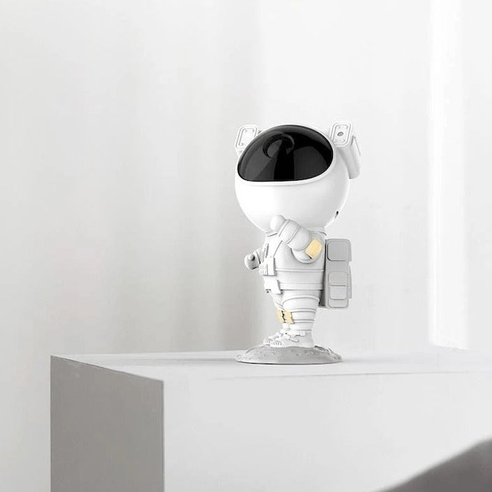 Proyector de estrellas de astronauta, luz nocturna LED con control remoto, 8 modos de color, cabeza giratoria, alimentación por USB, para dormitorio, guardería, decoración espacial y niños