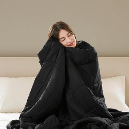Colección Windom | Manta de plumón alternativo con tratamiento que absorbe la humedad | Cubrecama ligero y suave para todas las estaciones, ribete de satén