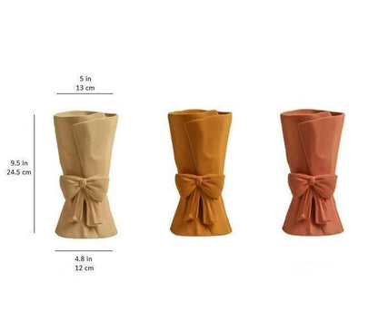 Knot & Bloom - Ceramic Bowknot Vase