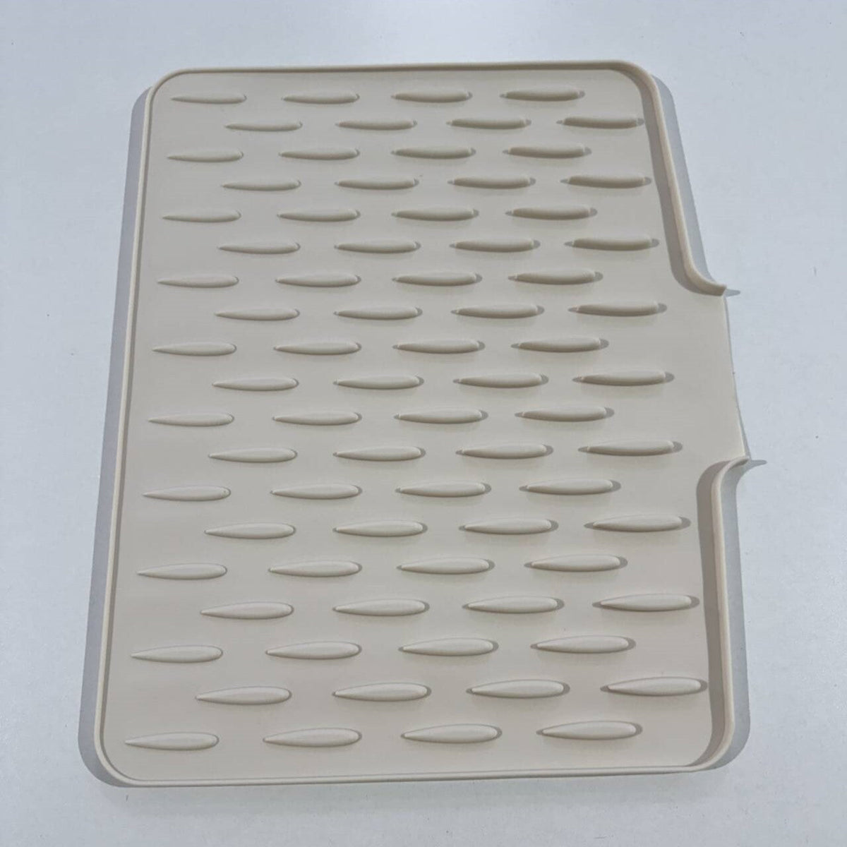 Silicone Counter Protector Mat 16x13 Inch Heat Safe Dish Draining Pad with Raised Channels Non-Stick Drying Surface for Sink Kitchen Counter
