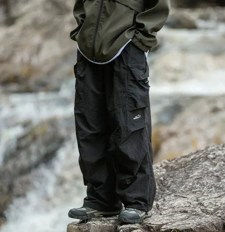 Rain-Ready Cargo Pants for Women – Waterproof Outdoor Trousers with Relaxed Fit for Hiking, Travel & Everyday Wear