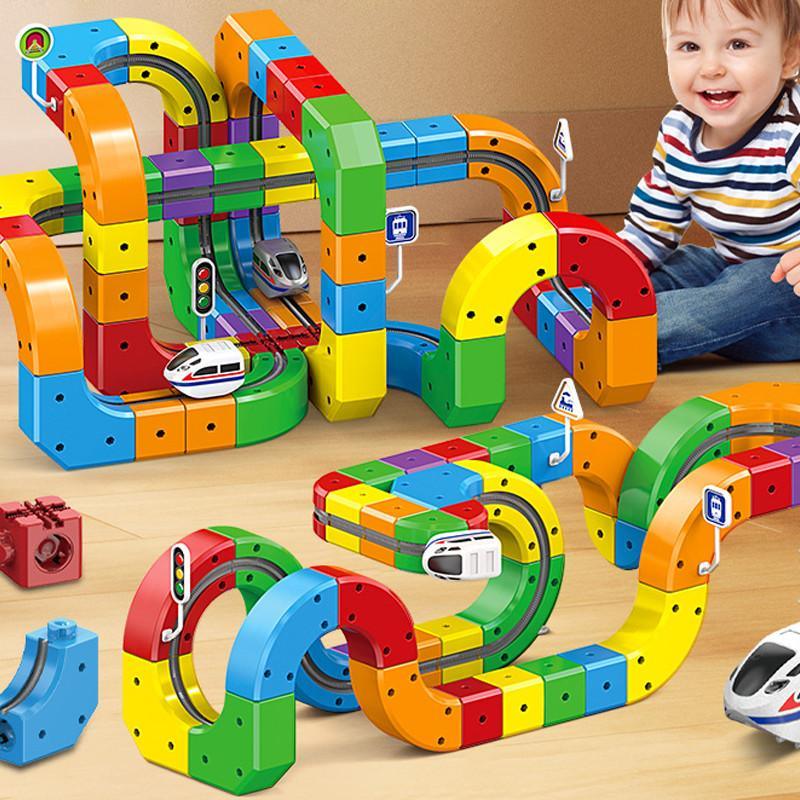 Magnetic Race Track Building Set with Gravity-Defying Train – STEM Learning Toy for Creative Play, 3D Construction Blocks, Educational