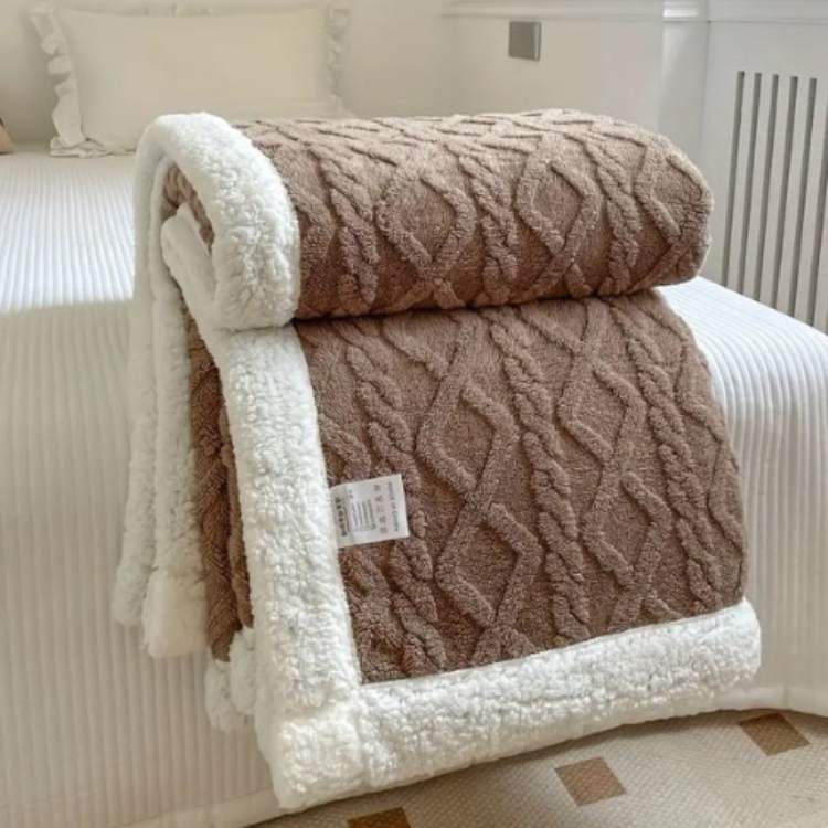 Plush Sherpa Weighted Throw with Glass Bead Fill – Cozy Quilted Lap Blanket for Beds, Couches, Reading, Lounging & Sleep – Machine Washable