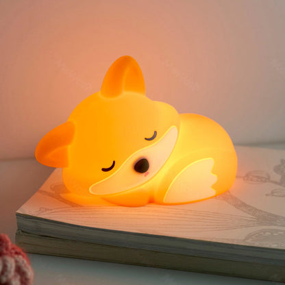 LED Fox Night Light for Kids with Tap Control | Rechargeable Silicone Nursery Lamp | Dimmable USB-C Cordless Bedside Glow for Baby Bedroom