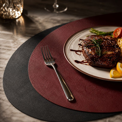 Reversible Faux Leather Table Mats 4 or 8 Pack Wipeable Heat Resistant Non-Slip for Kitchen Dining Room Everyday Meals Family Dinner