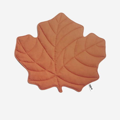 Botanical Leaf-Shaped Pet Throw Blanket - Soft Cotton-Polyester Cover for Dogs & Cats - Machine Washable Couch Protector & Floor Mat for