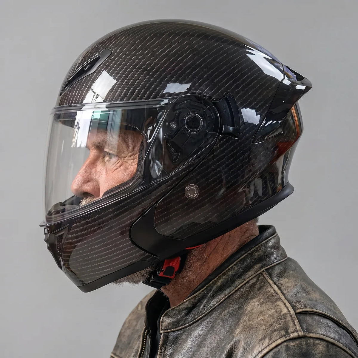 Carbon-Style | Bluetooth Motorcycle Helmet with Dual Visors | Lightweight Design for Comfortable Rides