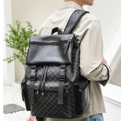 Leather Travel Backpack, Laptop Backpack for Work with Padded Straps, Durable Backpack in Leather for 15 Inch Laptop
