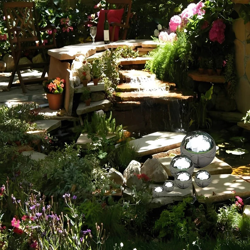 Adornos de bola de jardín de espejo metálico para decoración exterior