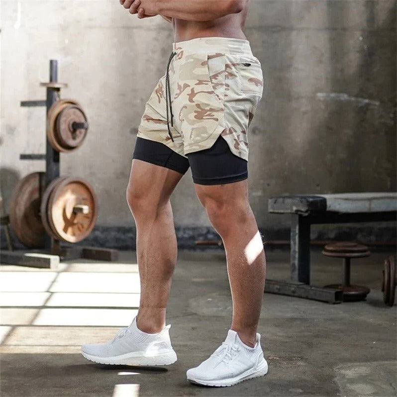Pantalones cortos deportivos de camuflaje para hombre con forro de compresión incorporado