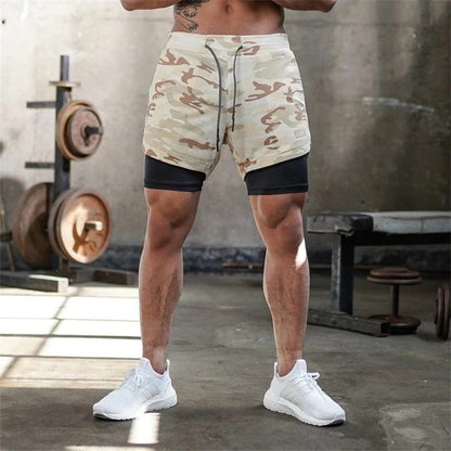 Pantalones cortos deportivos de camuflaje para hombre con forro de compresión incorporado