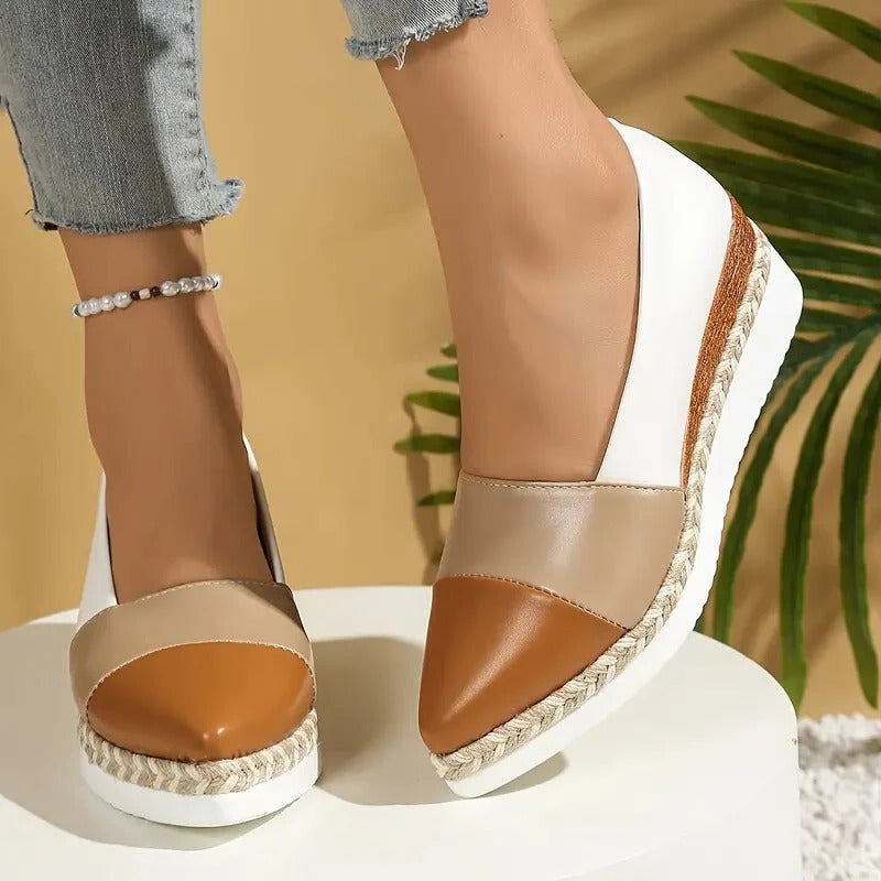Cómodas sandalias de cuña con plantilla suave y hebilla ajustable