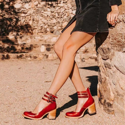 Sandalias planas de mujer con hebillas y plantillas cómodas